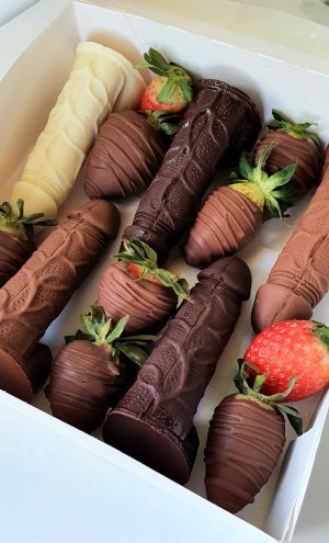 Dick & Strawberry Box
