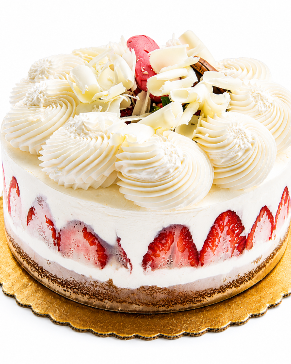 Fresh Strawberry Cream Cake