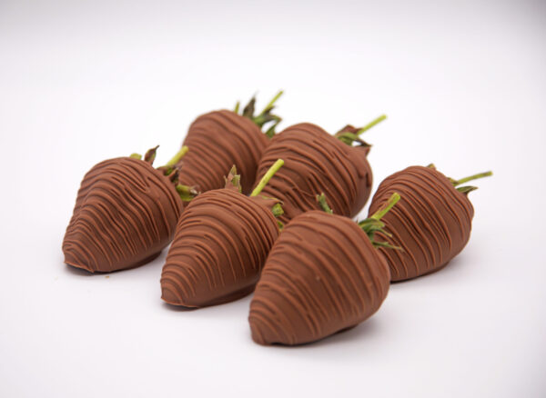 Milk Chocolate Gourmet Strawberry