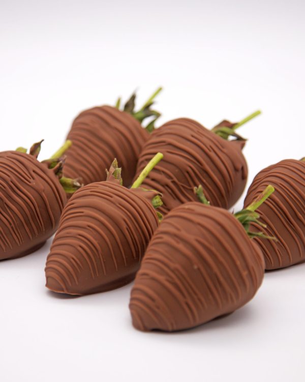 Milk Chocolate Gourmet Strawberry